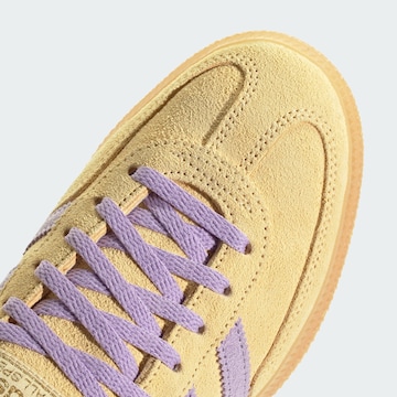 ADIDAS ORIGINALS Низкие кроссовки 'Handball Spezial' в Оранжевый