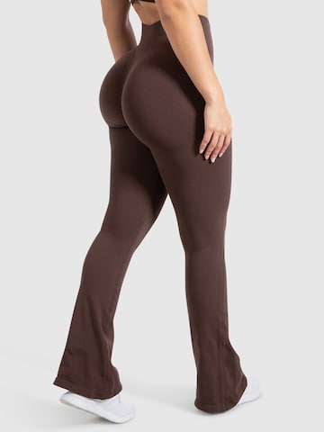Smilodox Flared Broek ' Aylin ' in Bruin