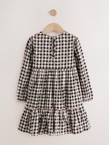 Next Mekko värissä musta
