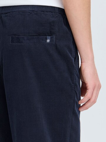 Kronstadt Loosefit Chino 'Alicante' in Blauw