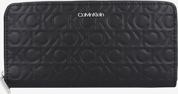 Calvin Klein Peňaženka - Čierna: predná strana