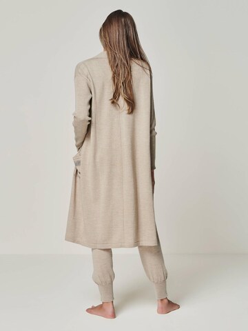 YOU LOOK PERFECT Hausanzug in Grau