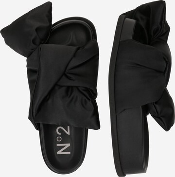 N°21 Pantofle 'Flat' – černá