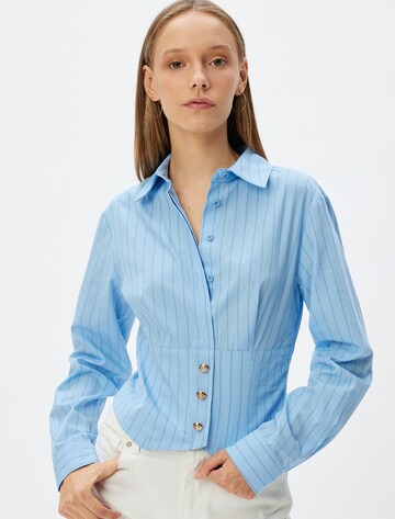 Koton Blouse in Blauw: voorkant