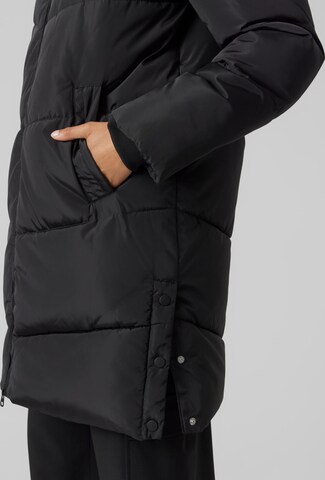 VERO MODA Winter Coat 'HALSEY' in Black