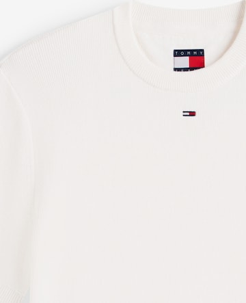 Pull-over 'ESSENTIAL' Tommy Jeans en blanc : devant