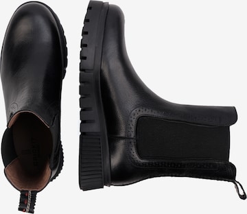 Crickit Chelsea Boots 'Naika' in Black