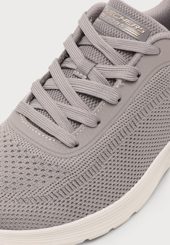 SKECHERS Tenisky 'BOBS SQUAD WAVES-CURRENT LOOK' – šedá