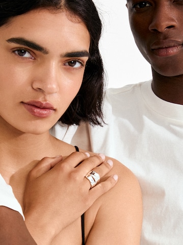 Pilgrim Pierścionek 'Ember' w kolorze srebrny