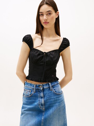 Tommy Jeans Blouse in Black: front