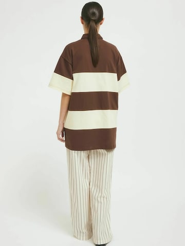 Résumé Tričko 'Carl' – hnědá