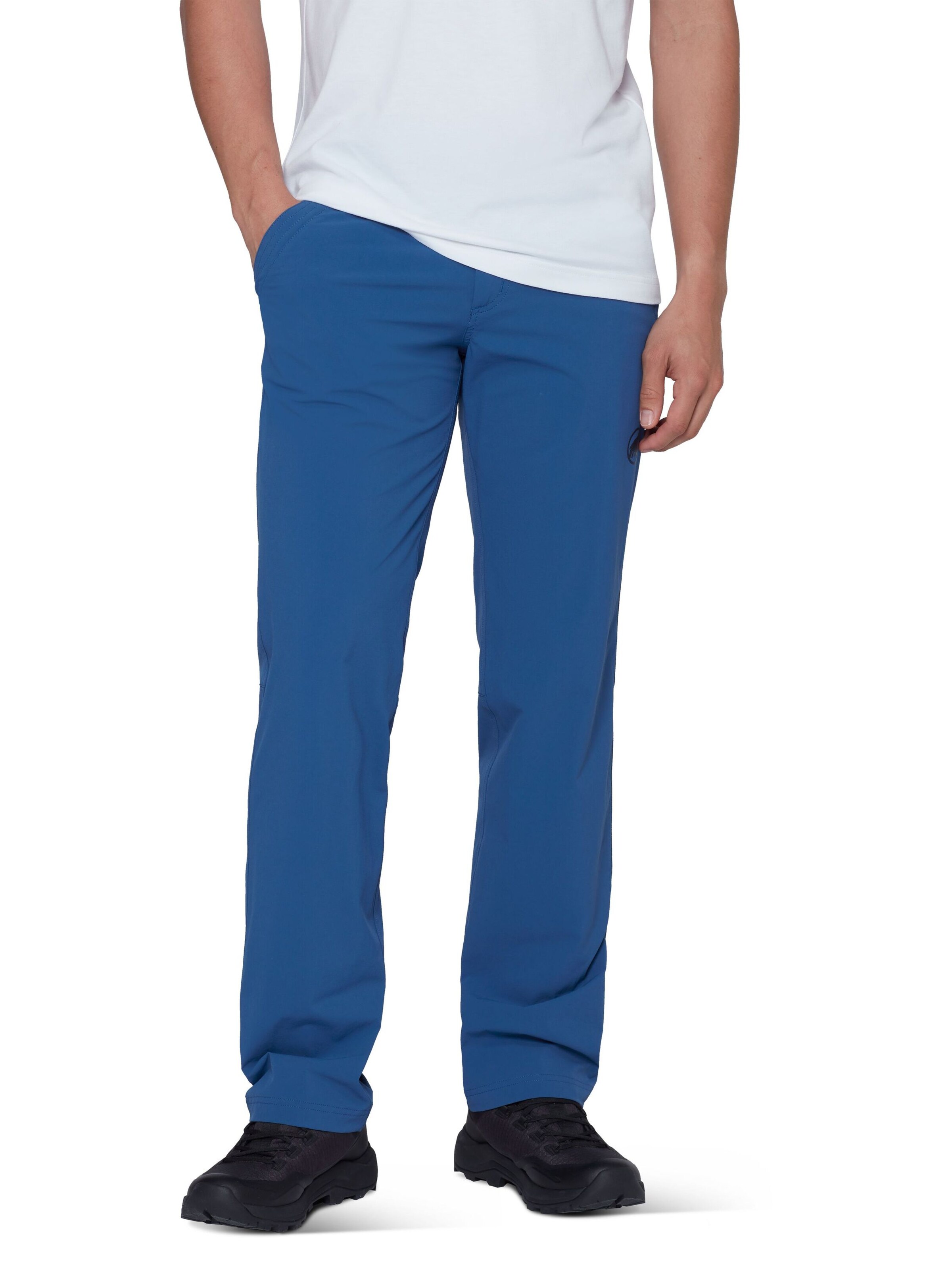 MAMMUT Regular Outdoor Pants in Blue: front