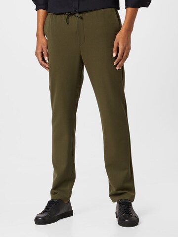 Les Deux Regular Pants 'Patrick' in Green: front