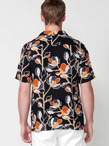 KOROSHI Regular fit Srajca | črna barva