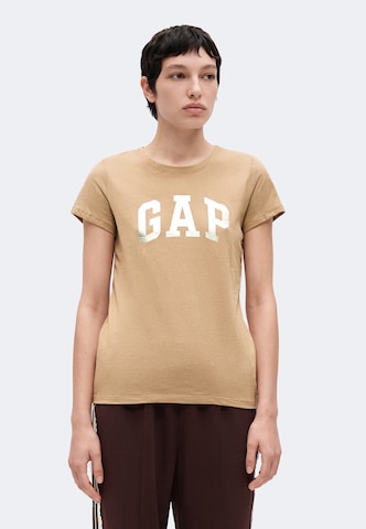 Tricou de la GAP pe maro