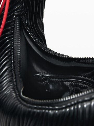 Desigual Чанта за през рамо в черно