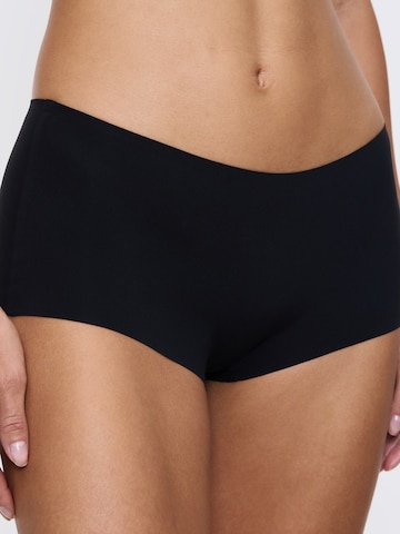 Slip ' Smart Invisible Boyshort ' TRIUMPH en noir
