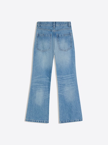 Bershka Flared Jeans in Blue
