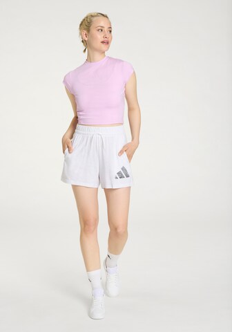 ADIDAS SPORTSWEAR Loosefit Sportshorts in Weiß