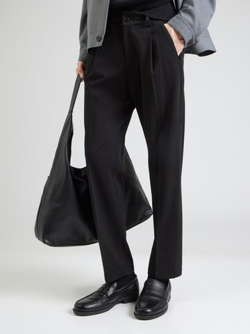 regular Pantaloni con pieghe 'CHASY' di DRYKORN in nero: frontale