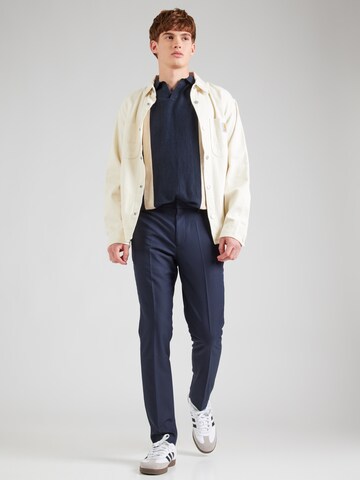 TOPMAN - Regular Calças com vincos em azul