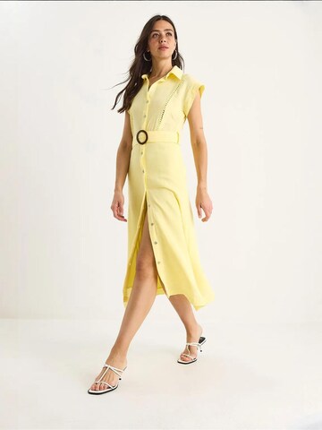 Robe-chemise Bianco Lucci en jaune