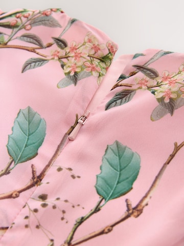 Next Klänning i rosa