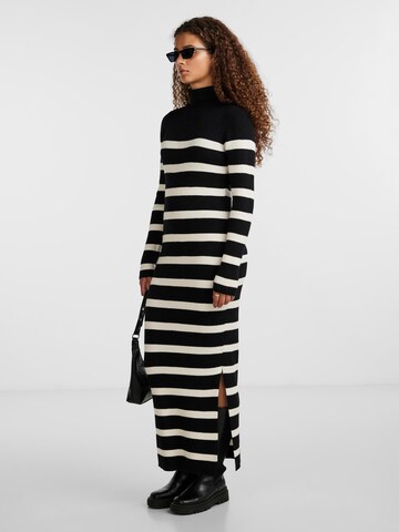 PIECES Knit dress 'Anika' in Black