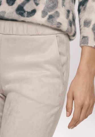 Betty Barclay Slim fit Trousers in Beige