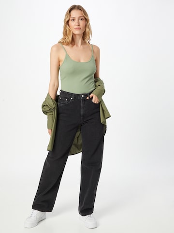 NEW LOOK Shirt Bodysuit in Green