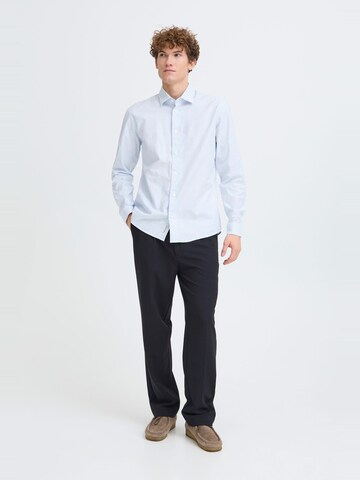 Casual Friday - Ajuste confortable Camisa ' CFBostrom ' en azul
