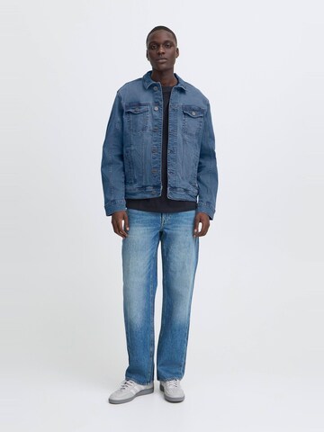 Coupe regular Veste mi-saison 'BHNARIL' BLEND en bleu : devant