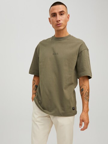 T-Shirt R.D.D. ROYAL DENIM DIVISION en vert : devant