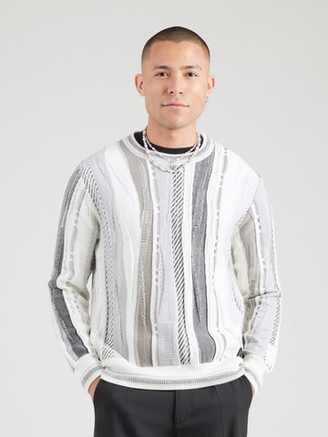 Carlo Colucci Tröja i vit: framsida