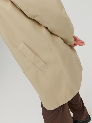 JACK & JONES Between-Seasons Coat 'Mac' in Beige