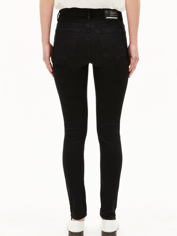 Skinny Jean ARMEDANGELS en noir