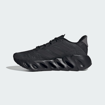 ADIDAS PERFORMANCE LaLaufschuh 'Switch FWD 2' in Schwarz: Vorderseite