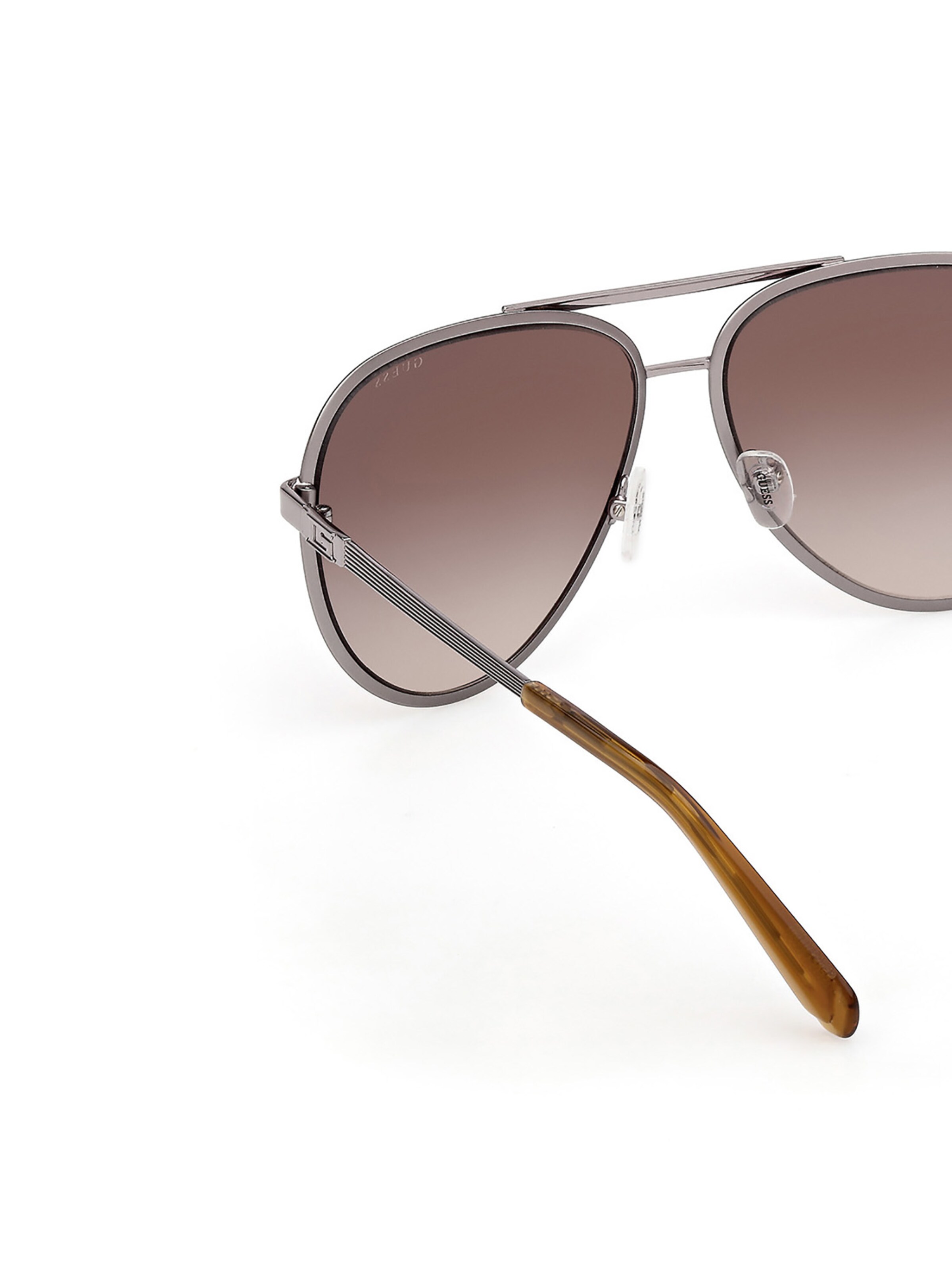 Lunettes de soleil GUESS en gris