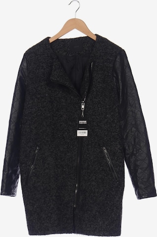 minimum Jacket & Coat in L in Black: front
