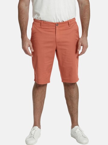 Charles Colby Loose fit Chino Pants 'Baron Aiden' in Orange: front