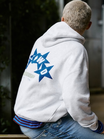 Sweat-shirt 'STWD' Pull&Bear en gris