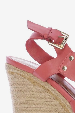 GUESS Sandalen 39 in Pink