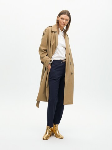Manteau mi-saison Lola Casademunt en beige : devant