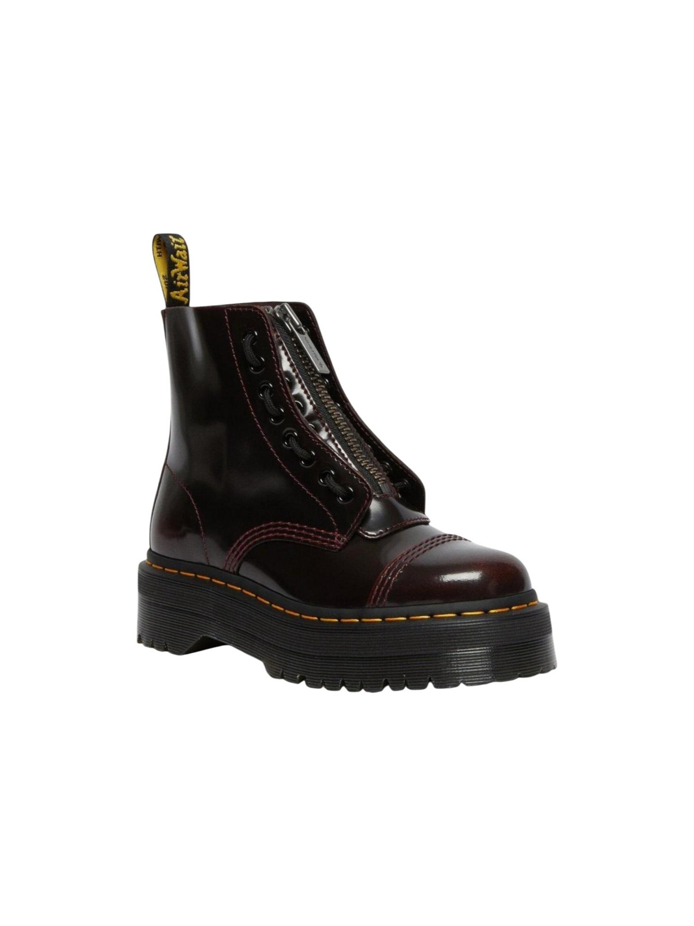 Dr. Martens Lace-up shoe in Red: front
