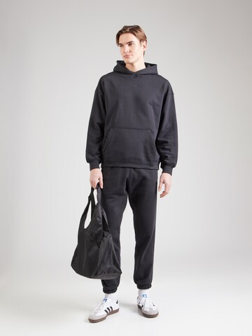 ADIDAS ORIGINALS Sweatshirt 'Premium Essentials' in Black