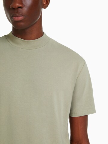 T-Shirt Bershka en vert