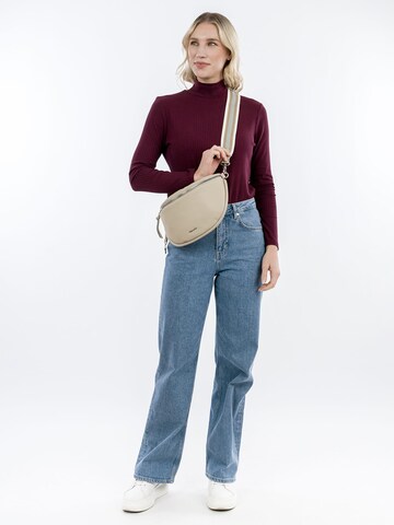 Tamaris Axelremsväska 'Felicitas' i beige