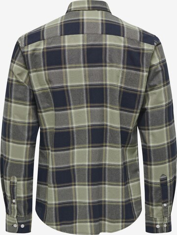 Only & Sons - Ajuste regular Camisa 'Alvaro' en verde