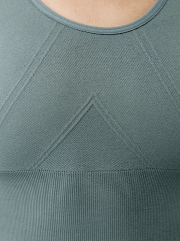 Born Living Yoga Sporttop 'Mandira' in Groen