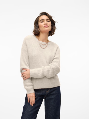 VERO MODA Sweater in White: front
